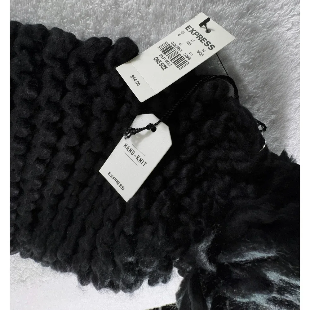 Express Hand Knit Pom Scarf Neck Thick Black‎ NWT